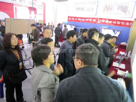 �c�����Ŵ�