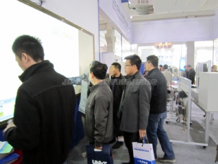 �c(di��n)�����Ŵ�