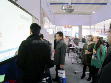 �c(di��n)�����Ŵ�