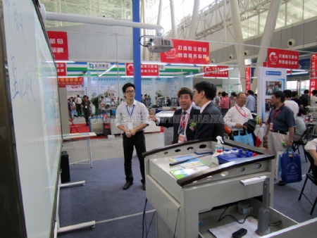 �c(di��n)�����Ŵ�