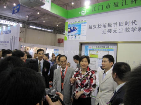 �c(di��n)�����Ŵ�