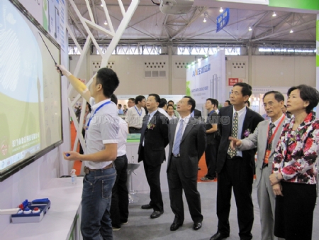 �c�����Ŵ�