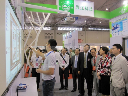 �c�����Ŵ�