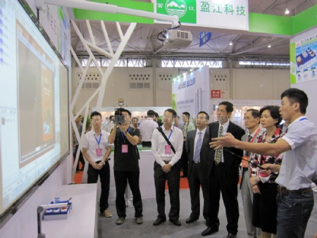 �c�����Ŵ�