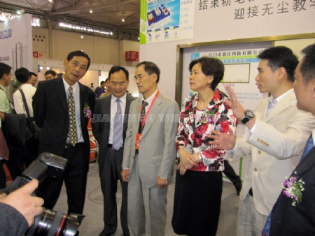 �c(di��n)�����Ŵ�