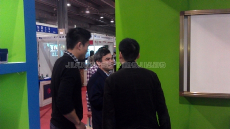 �c�����Ŵ�