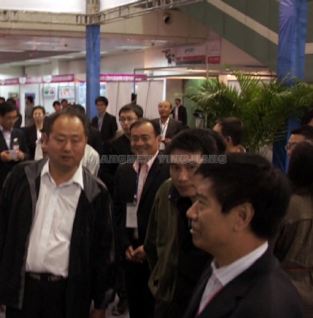 �c(di��n)�����Ŵ�